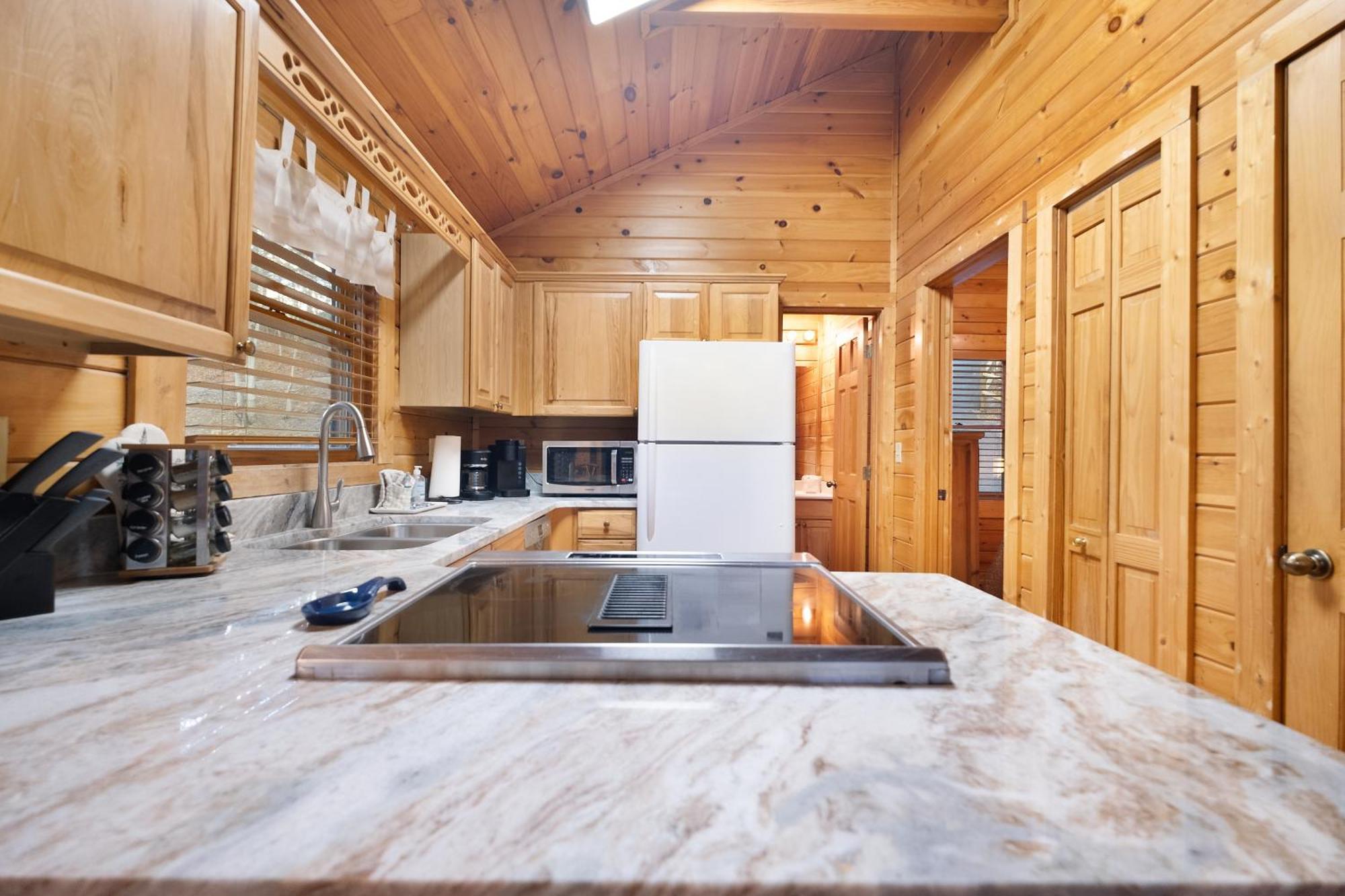Private Smoky Mountain Luxury Log Home With 2 Fireplaces, Hot Tub & Community Pool Sevierville Exterior foto