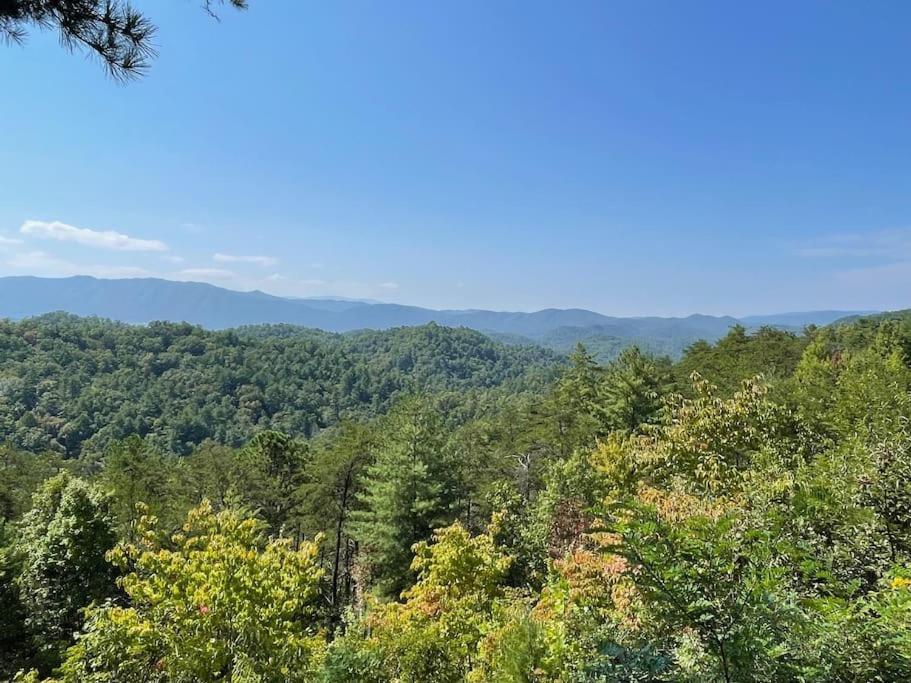 Private Smoky Mountain Luxury Log Home With 2 Fireplaces, Hot Tub & Community Pool Sevierville Exterior foto